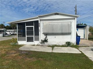 139 Amber AVE, North Fort Myers, FL 33917