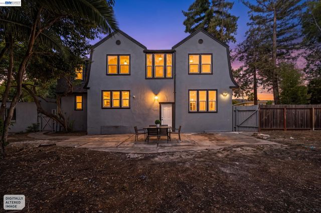 6031 Camden St, Oakland, CA 94605