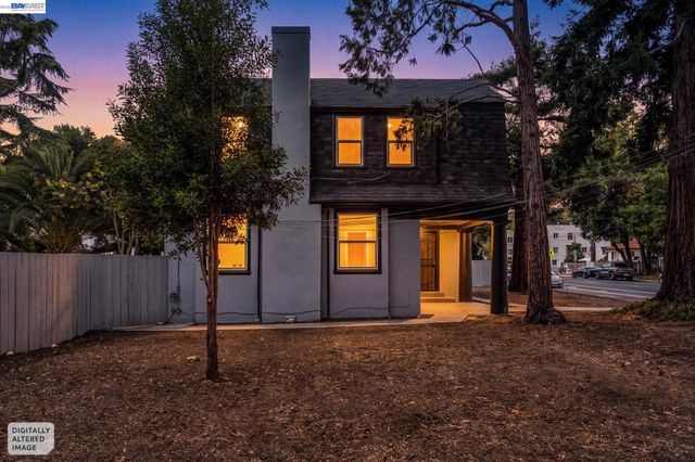 6031 Camden St, Oakland, CA 94605