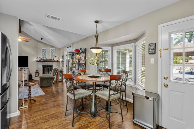 2213 E Maryland Avenue, Sherwood, AR 72120
