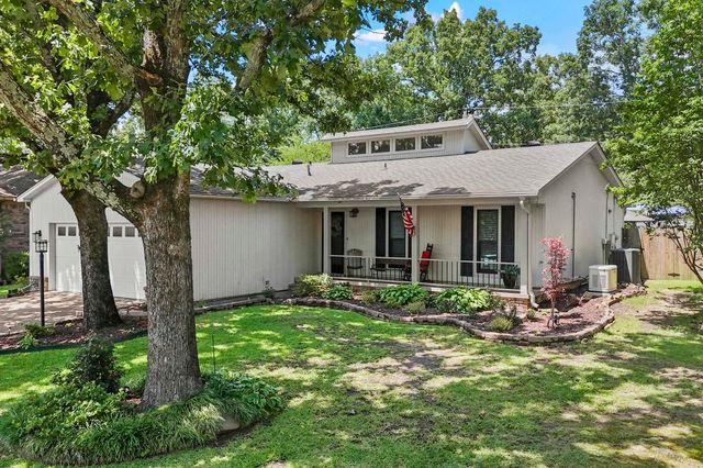 2213 E Maryland Avenue, Sherwood, AR 72120