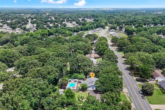 2213 E Maryland Avenue, Sherwood, AR 72120