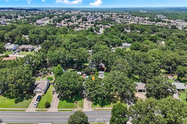 2213 E Maryland Avenue, Sherwood, AR 72120