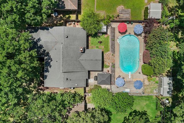 2213 E Maryland Avenue, Sherwood, AR 72120