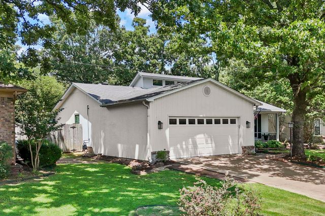 2213 E Maryland Avenue, Sherwood, AR 72120