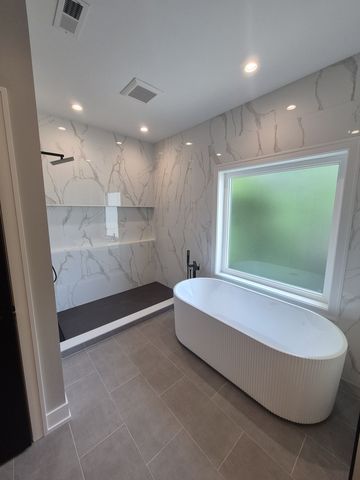 3508 W Belden Avenue, Chicago, IL 60647