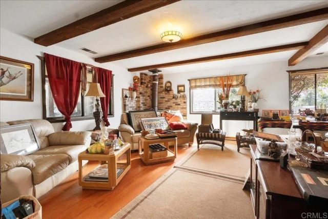 823 Rice Canyon Rd, Fallbrook, CA 92028