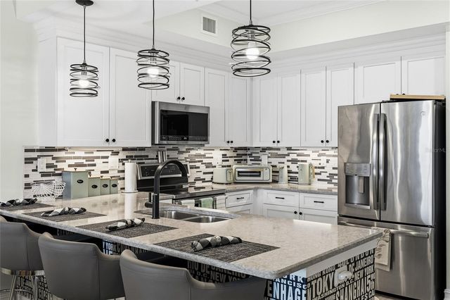 101 S BAYSHORE BOULEVARD 34, Safety Harbor, FL 34695