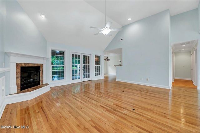 1041 Westport Drive, Winnabow, NC 28479