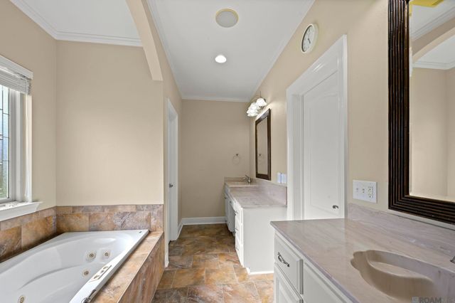 39423 Oceanview Ave, Prairieville, LA 70769