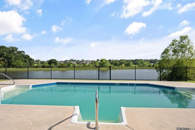 39423 Oceanview Ave, Prairieville, LA 70769