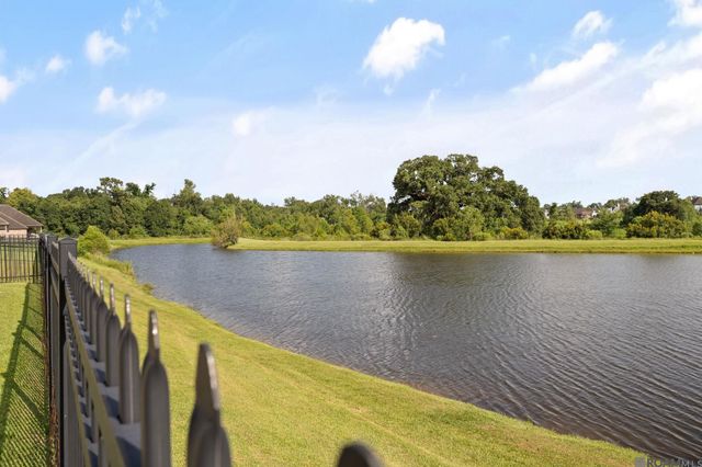 39423 Oceanview Ave, Prairieville, LA 70769