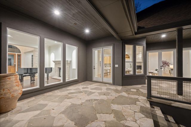 600 N River Hills RD, Austin, TX 78733