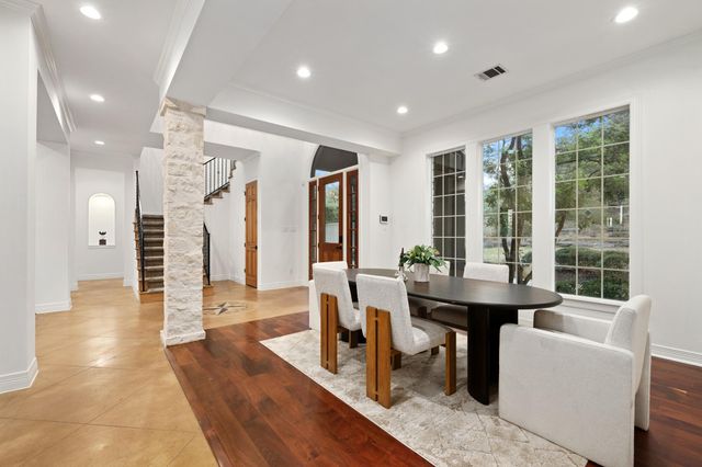 600 N River Hills RD, Austin, TX 78733