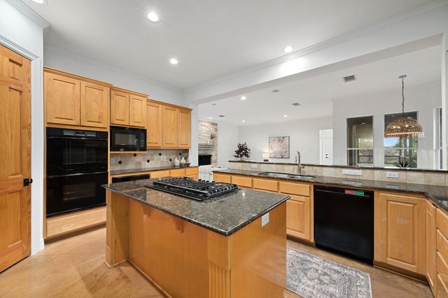 600 N River Hills RD, Austin, TX 78733