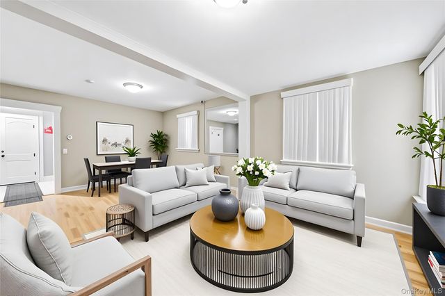 17 cliffside Avenue, Staten Island, NY 10304