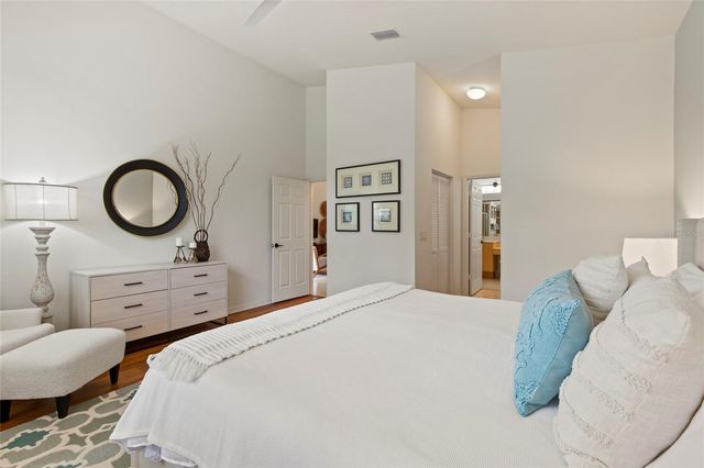 4108 65TH PLACE E, Sarasota, FL 34243