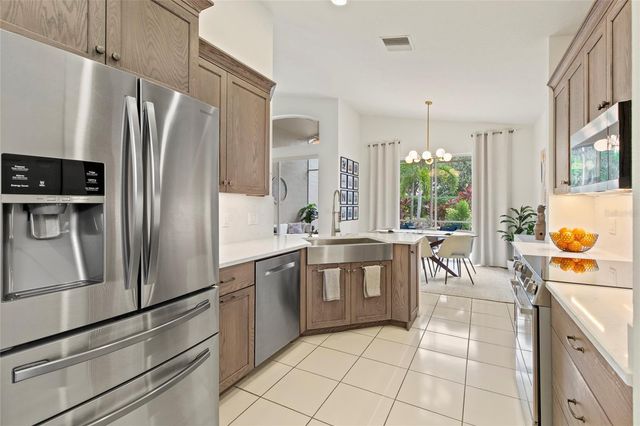 4108 65TH PLACE E, Sarasota, FL 34243