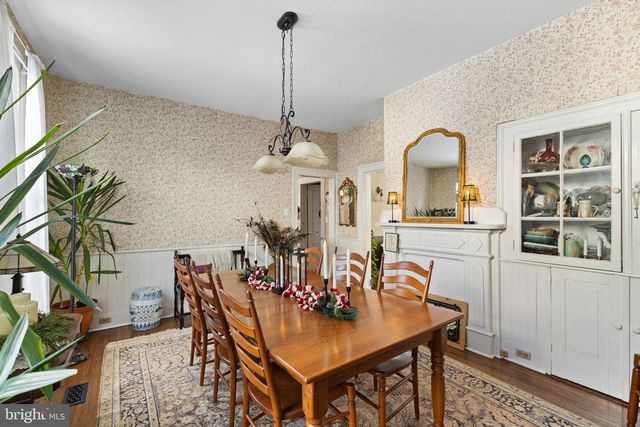 207 S MUHLENBERG ST, Woodstock, VA 22664
