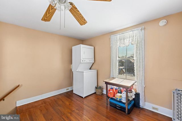 207 S MUHLENBERG ST, Woodstock, VA 22664