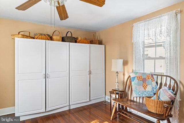 207 S MUHLENBERG ST, Woodstock, VA 22664