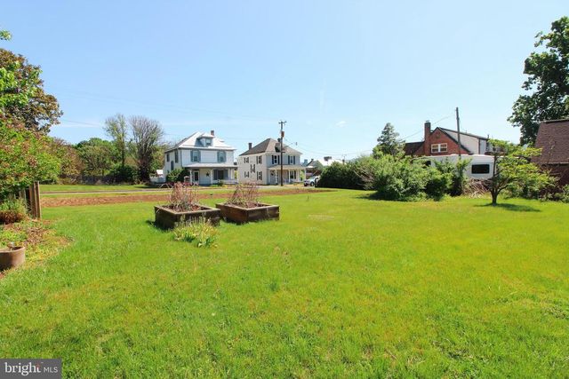207 S MUHLENBERG ST, Woodstock, VA 22664