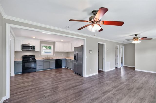 523 Reddick RD, Newport News, VA 23608