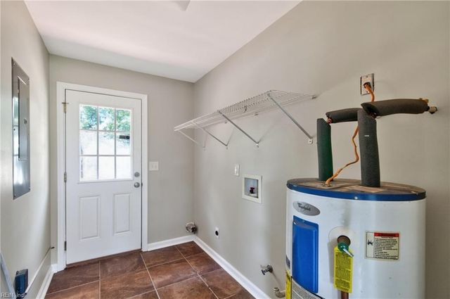 523 Reddick RD, Newport News, VA 23608