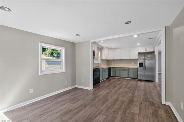523 Reddick RD, Newport News, VA 23608