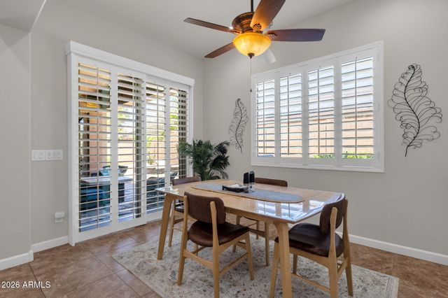 5754 W GAMBIT Trail, Phoenix, AZ 85083