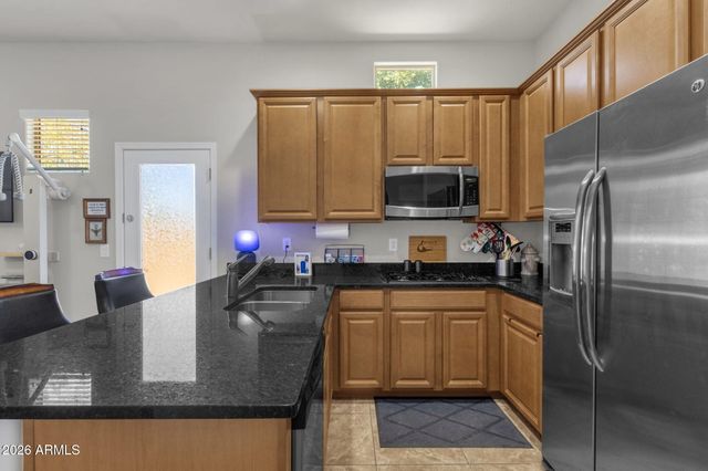 5754 W GAMBIT Trail, Phoenix, AZ 85083