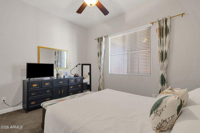 5754 W GAMBIT Trail, Phoenix, AZ 85083