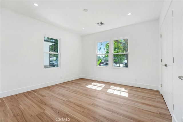 6722 6724 Katherine Avenue, Van Nuys, CA 91405
