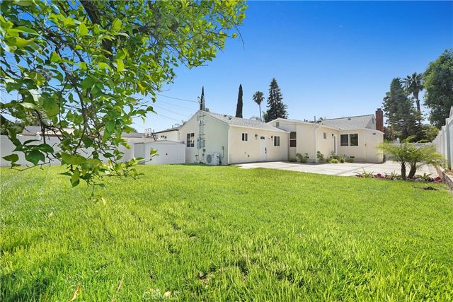 6722 6724 Katherine Avenue, Van Nuys, CA 91405