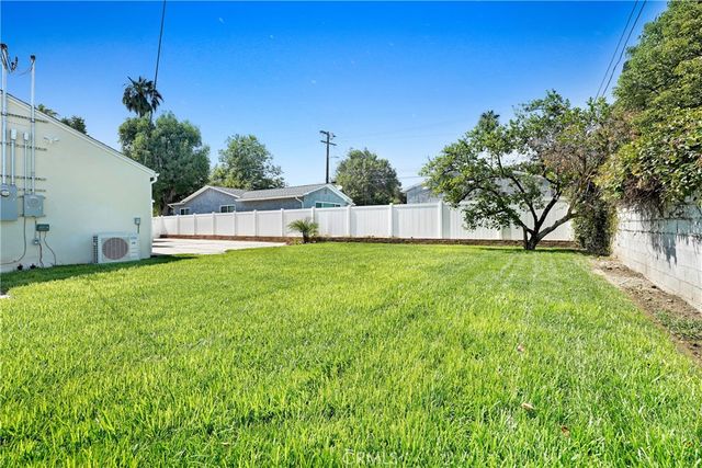 6722 6724 Katherine Avenue, Van Nuys, CA 91405