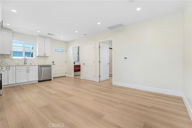 6722 6724 Katherine Avenue, Van Nuys, CA 91405