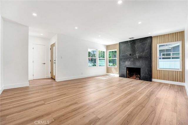 6722 6724 Katherine Avenue, Van Nuys, CA 91405