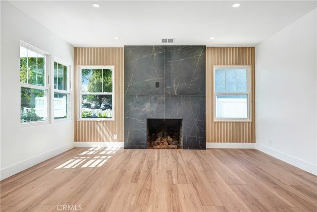 6722 6724 Katherine Avenue, Van Nuys, CA 91405