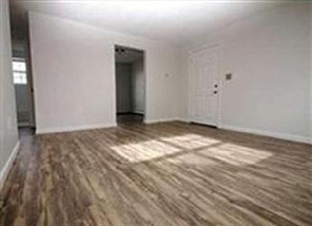 12 Tremont Street 6, Kingston, MA 02364
