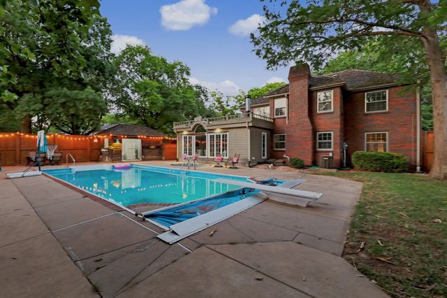271 N Rutland Rd, Wichita, KS 67206