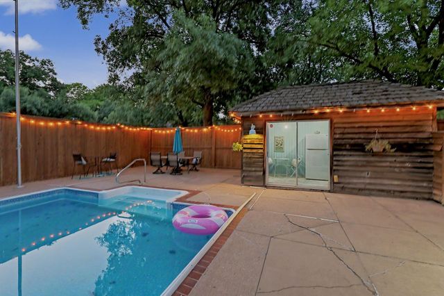 271 N Rutland Rd, Wichita, KS 67206