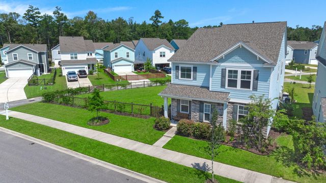 122 Loon Drive, Summerville, SC 29483