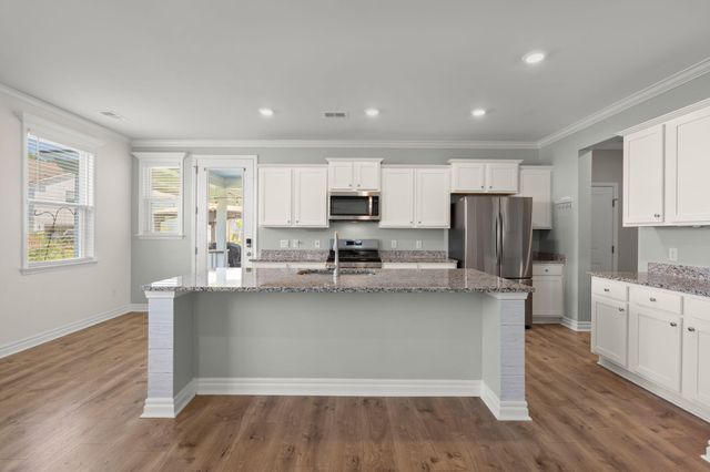 122 Loon Drive, Summerville, SC 29483