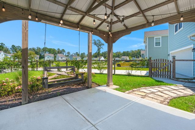122 Loon Drive, Summerville, SC 29483