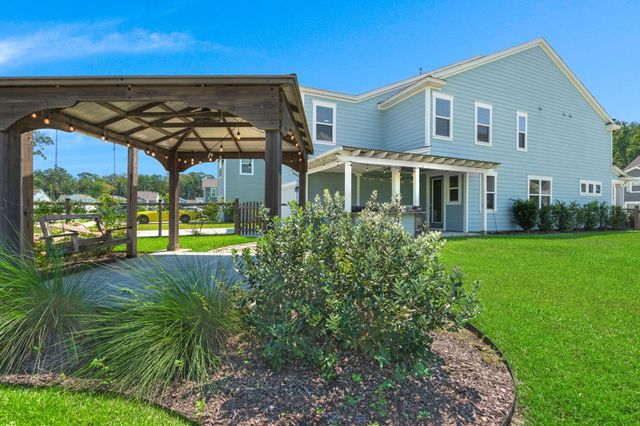 122 Loon Drive, Summerville, SC 29483