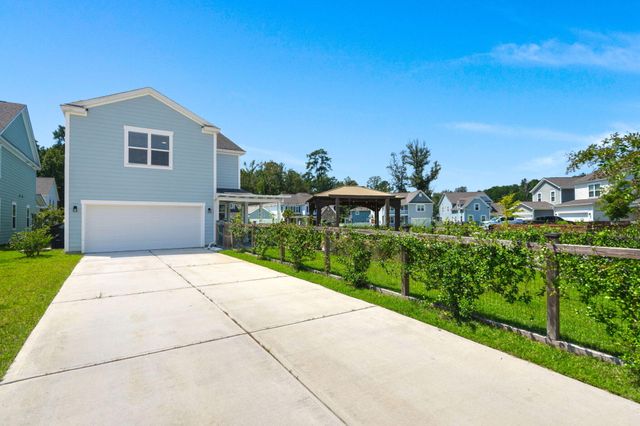 122 Loon Drive, Summerville, SC 29483