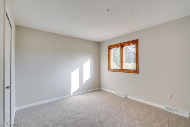 4100 Bunker Court, North Royalton, OH 44133