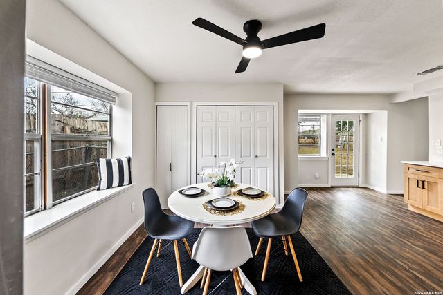 3131 Whitewing, San Antonio, TX 78230