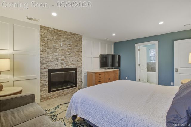 307 Old Perch Road, Rochester Hills, MI 48309