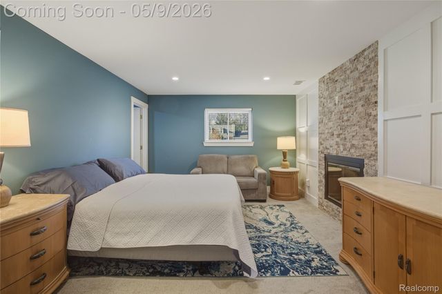 307 Old Perch Road, Rochester Hills, MI 48309